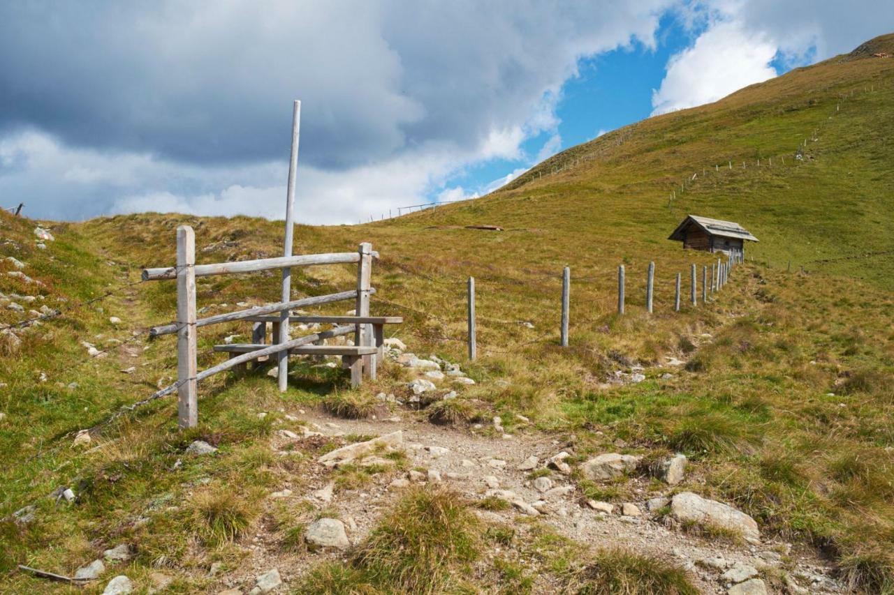 Nockalm Appartment Wiedweg エクステリア 写真